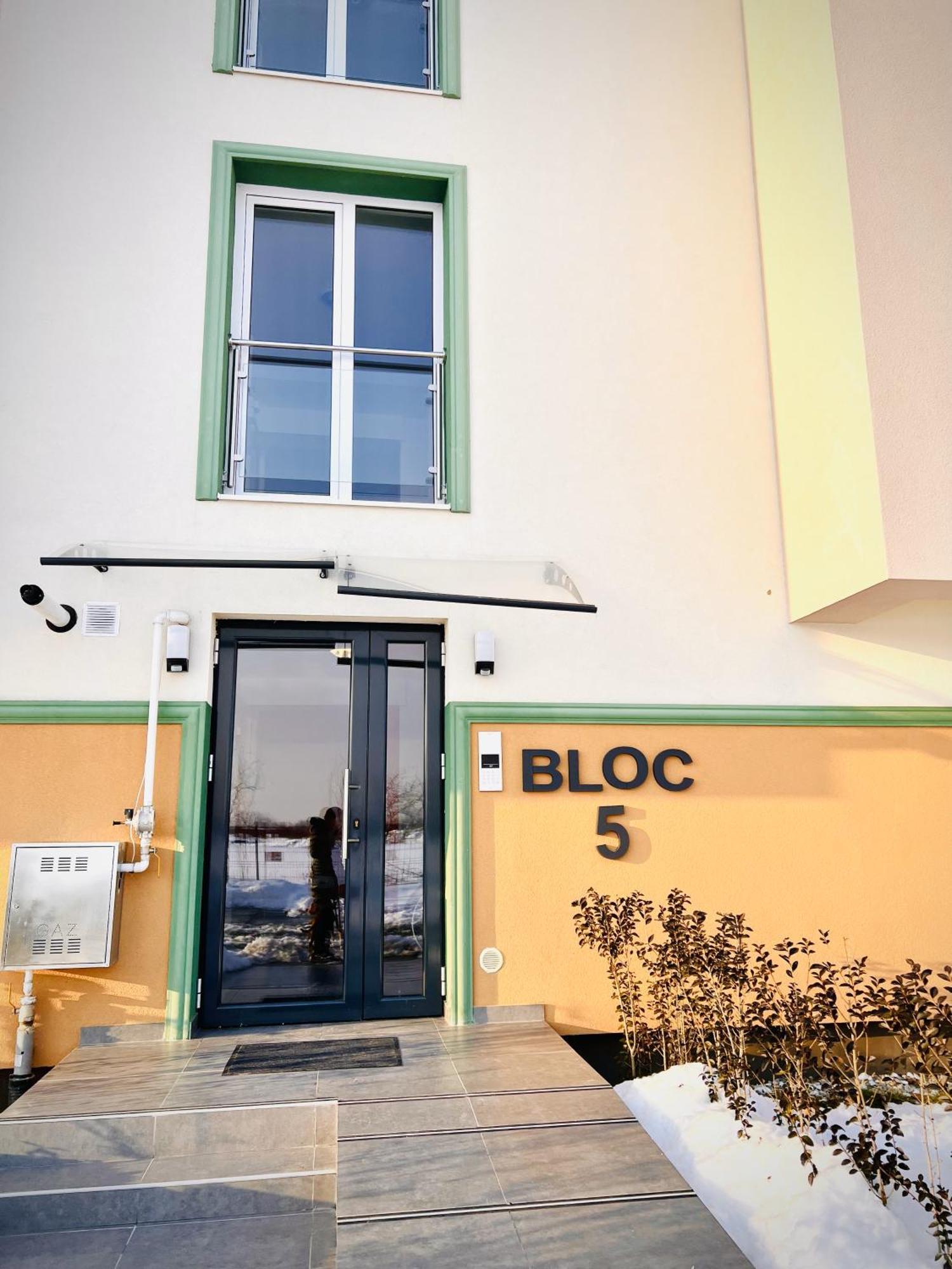 Apartmán Airport Gardens Loft Otopeni Exteriér fotografie